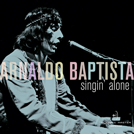 nova-capa-Singin`Alone_Arnaldo-Baptista