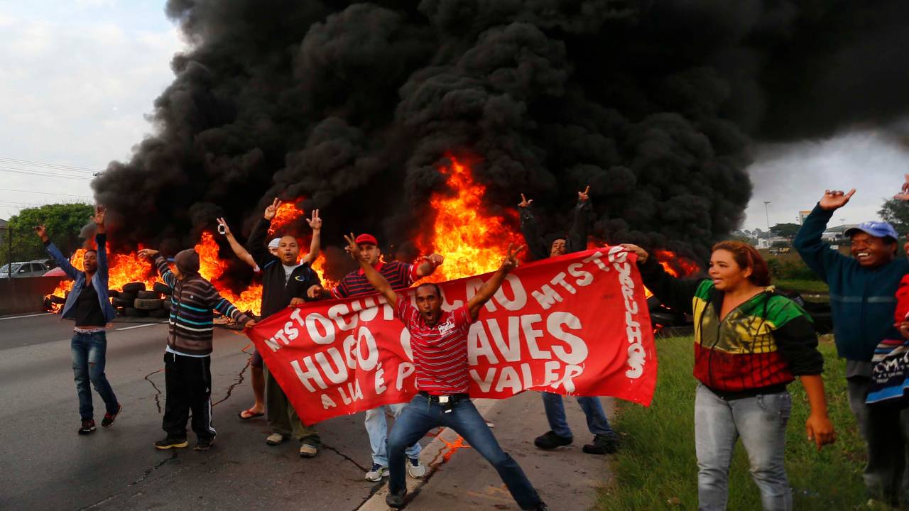 protesto dutra mst