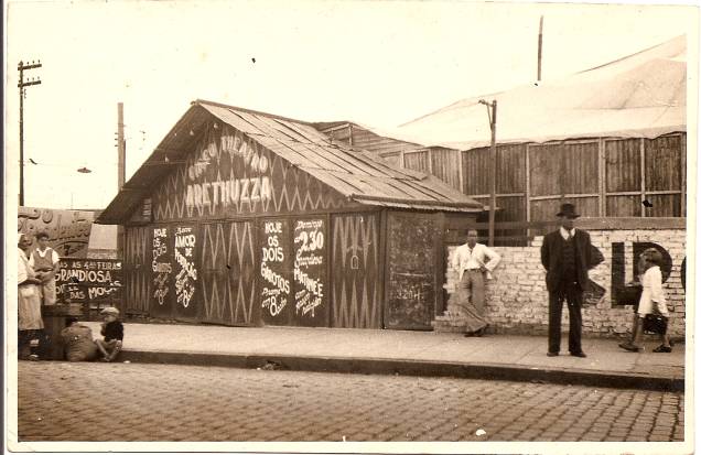 Fachada do circo-teatro Arethuzza instalado na Mooca na década de 1930: entretenimento popular