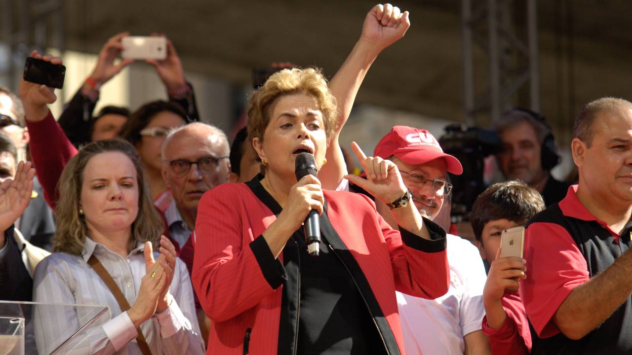 dilma dia do trabalho anahnagabaú