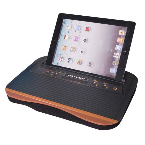 Bandeja para tablet Atari, R$ 75,50, da <a href="https://uatt.com.br/" rel="Uatt?" target="_blank">Uatt?</a>