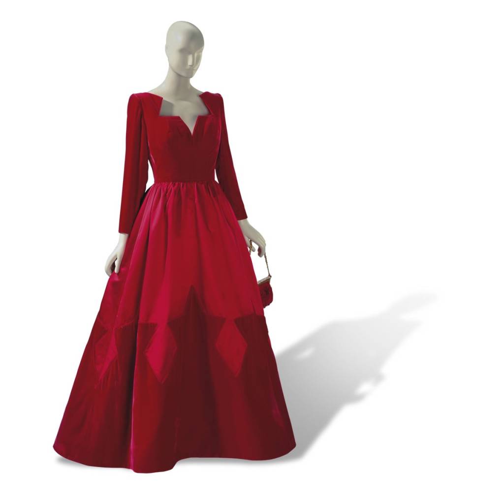 Leilão - Elizabeth Taylor - Luxo - Vestido Valentino de veludo e seda