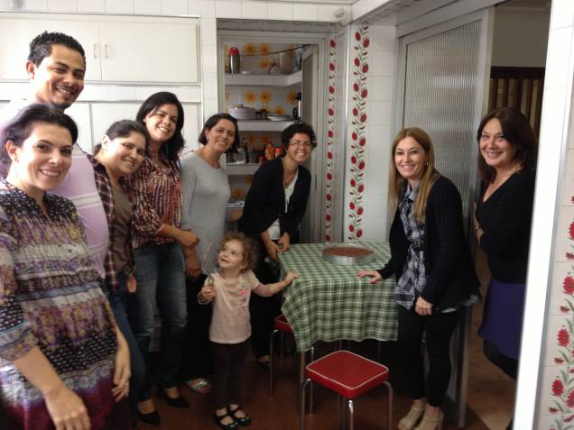 Reunião informal da equipe, na cozinha