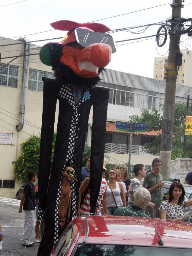 Boneco de Olinda: chega o mascote do Urubó