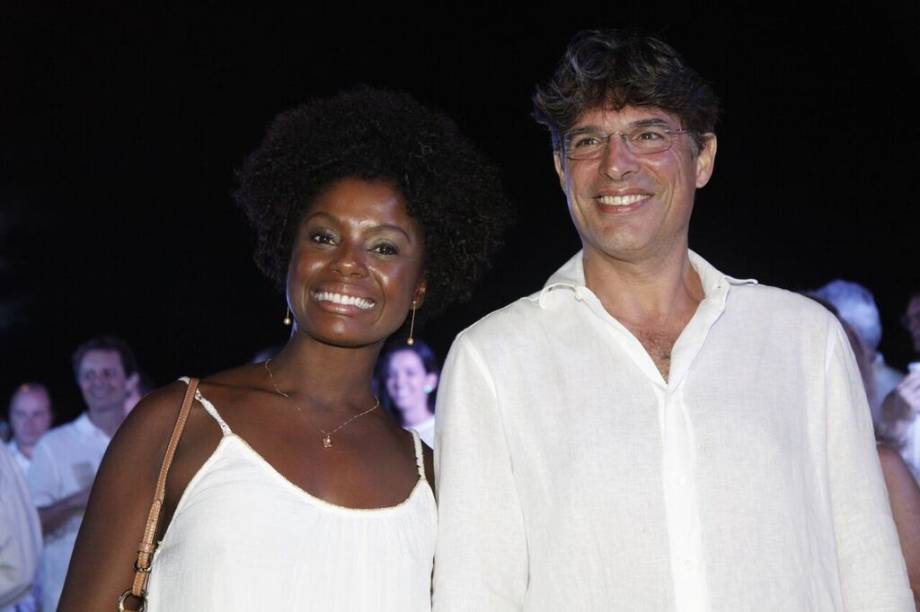Diner en Blanc reúne 1 000 pessoas em São Paulo VEJA SÃO PAULO Diner en Blanc reúne 1 000 pessoas em São Paulo VEJA SÃO PAULO
