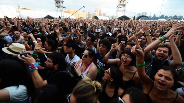 	O público do Franz Ferdinand ficou com gostinho de quero mais no Lollapalooza 2013