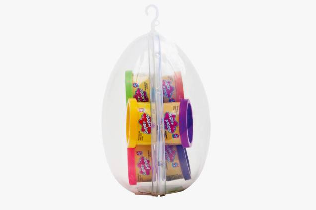 Embalagem em formato de ovo com seis potes de massinha: R$ 39,99 Embalagem em formato de ovo com seis potes de massinha: R$ 39,99