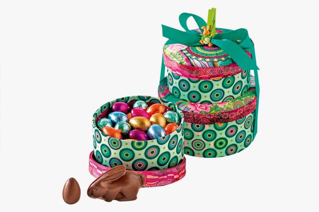Conjunto de duas caixas com coelhos e ovinhos de chocolate: R$ 129,00