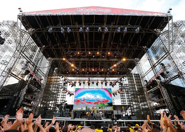 Cake: show animado com hits e muita intera&ccedil;&atilde;o com os f&atilde;s