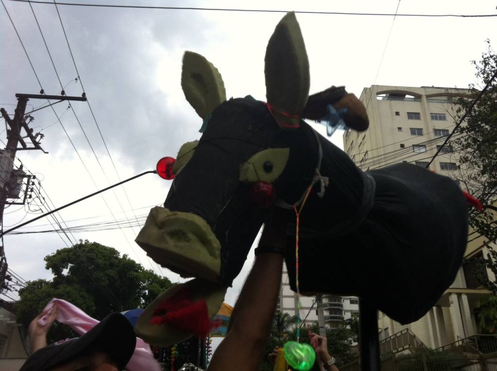 O s&iacute;mbolo do bloco de Carnaval Jegue El&eacute;trico