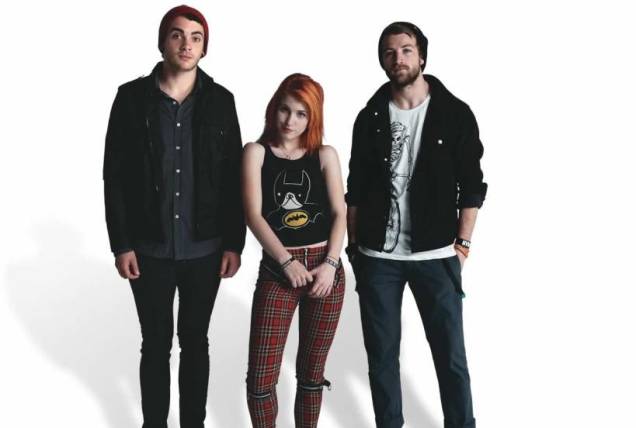 Taylor York, Hayley Williams e Jeremy Davis, da banda americana Paramore, fazem a alegria dos adolescentes