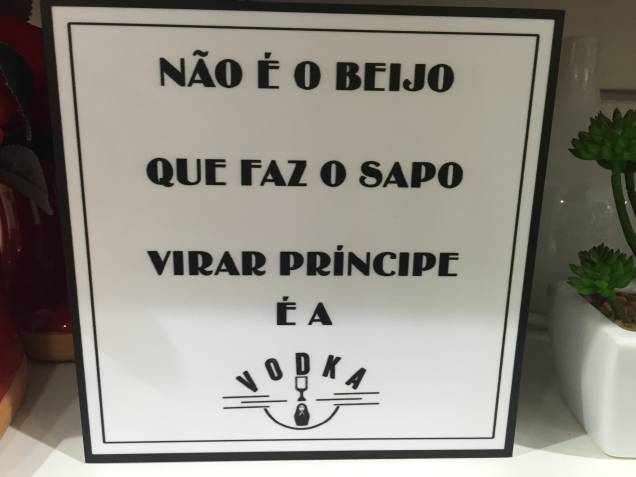 Quadro (58,90 reais) Quadro (58,90 reais)