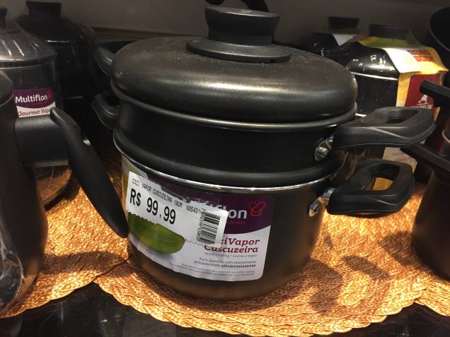 Panela (99,99 reais) Panela (99,99 reais)