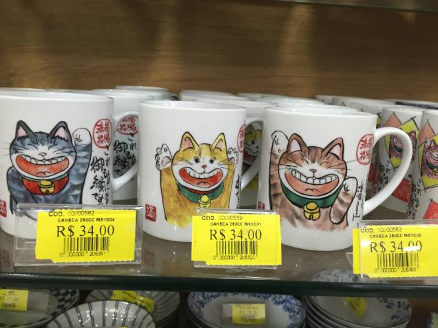 Caneca de gato (34 reais)