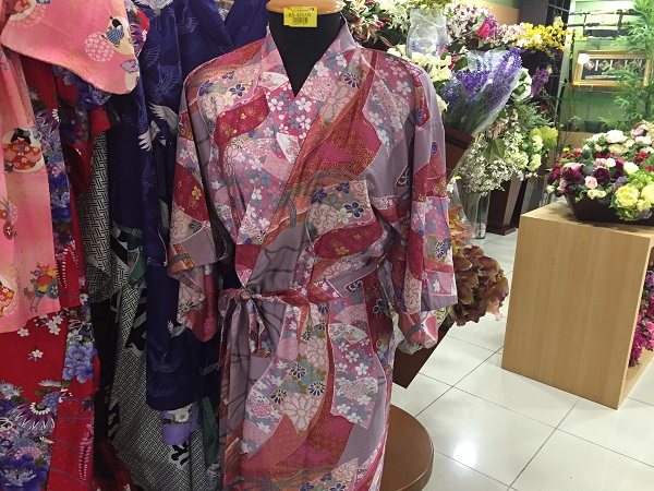 Kimono infantil (180 reais)