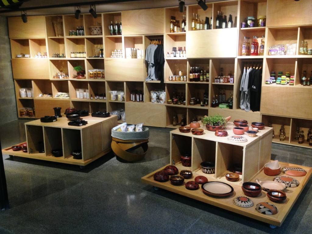 Instituto Ata, de Alex Atala, inaugura boxes no Mercado de Pinheiros