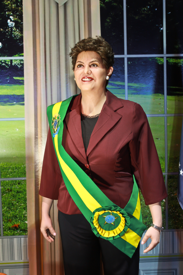 Parece, mas não é: réplica da presidente Dilma Rousseff no Museu de Cera