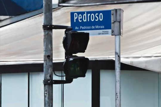 Semáforo - Pedroso de Morais - 2182