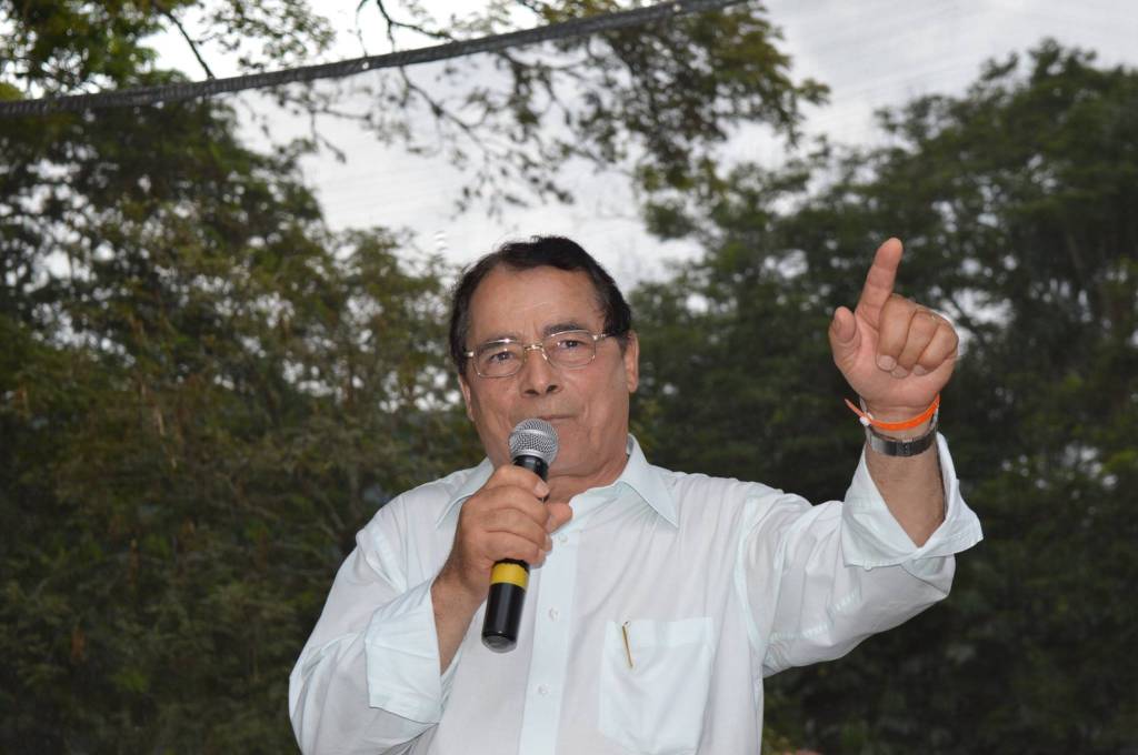 Vereador reage a tentativa de assalto e mata bandido