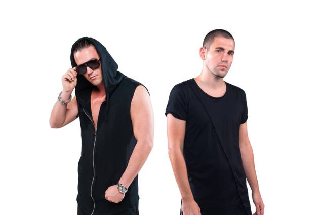 Os irmãos nos toca-discos: primeiros do mundo voltam para o país Os irmãos nos toca-discos: primeiros do mundo voltam para o país