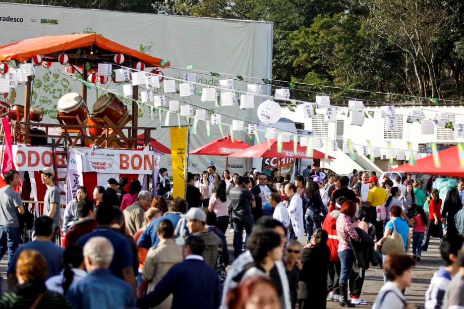 Barraquinhas de comida estão na programação