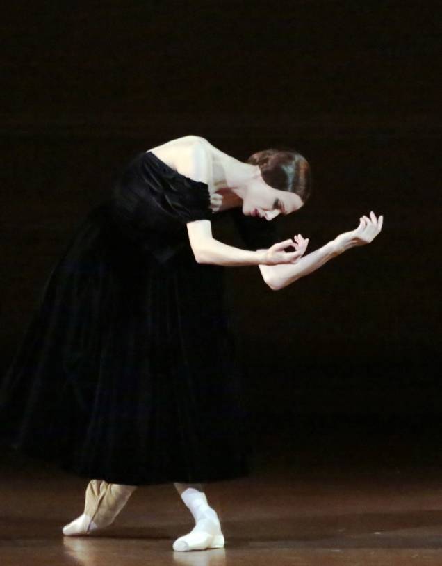 A Dama das Camélias: Ballet Bolshoi apresenta obra inspirada no livro homônimo de Alexandre Dumas A Dama das Camélias: Ballet Bolshoi apresenta obra inspirada no livro homônimo de Alexandre Dumas