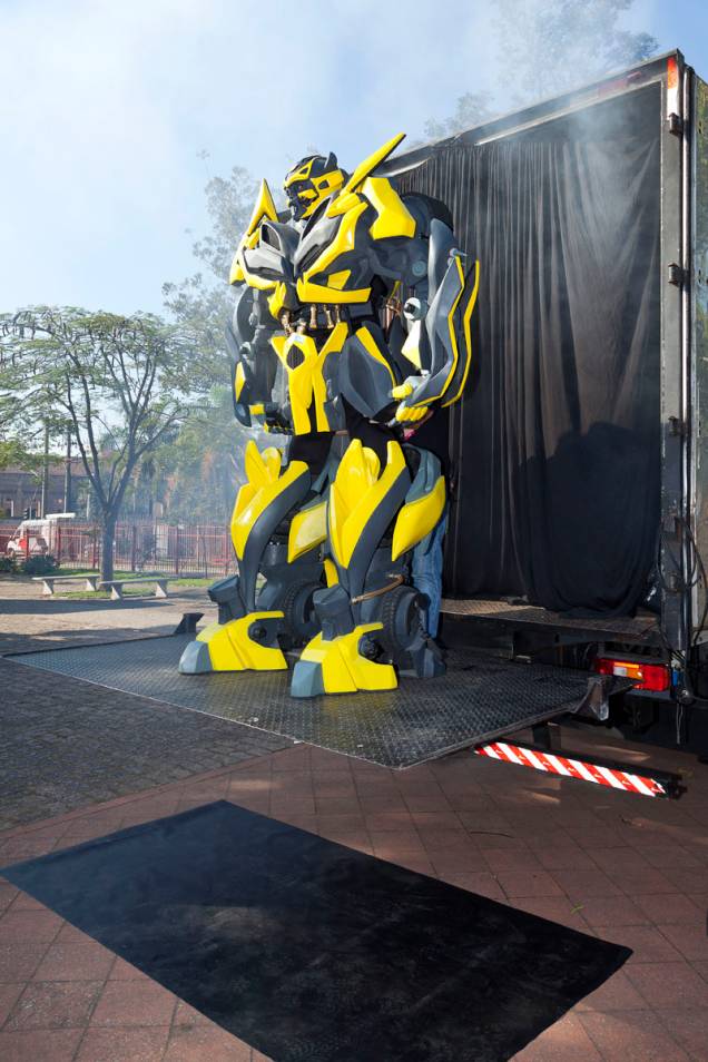 	O robô Bumblebee