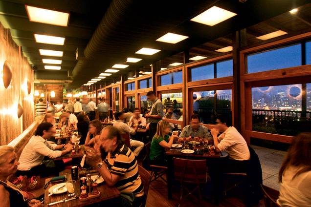 O ambiente de estilo rústico-chique: no 4º andar do Shopping Cidade Jardim O ambiente de estilo rústico-chique: no 4º andar do Shopping Cidade Jardim