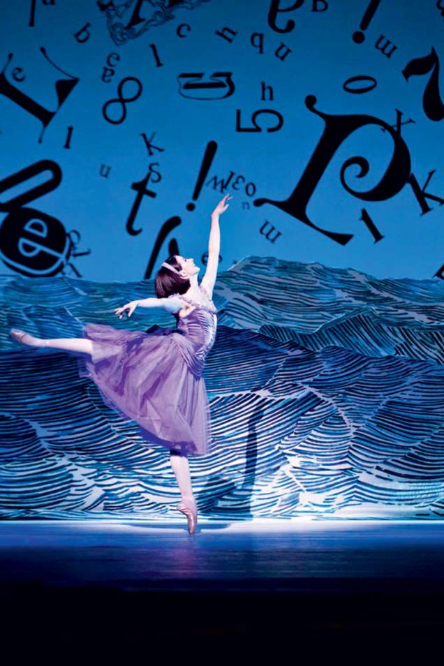 Alice no País das Maravilhas: coreografia do inglês Christopher Wheeldon e montagemdo Royal Opera House, de Londres