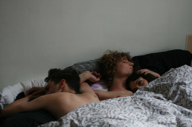 Amores Imaginários: drama mostra um triângulo amoroso Amores Imaginários: drama mostra um triângulo amoroso