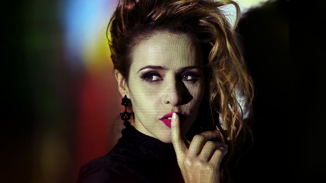 Anna K.: Joana (Leona Cavalli), sofre de dupla personalidade e acredita ser Anna Karenina