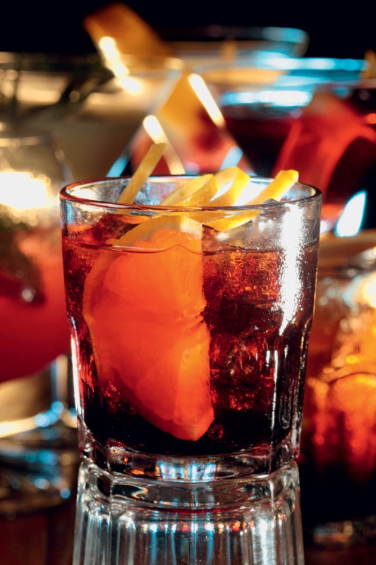 O drinque italiano negroni O drinque italiano negroni