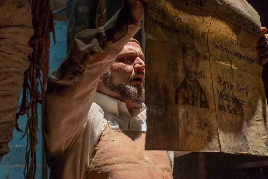 Cena da peça Quanto Custa" com Luís Mármora, Pedro Felício e Ernani Sanchez