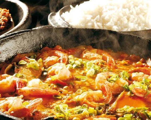 Moqueca de badejo com camarão rosa do restaurante Badejo Moqueca de badejo com camarão rosa do restaurante Badejo