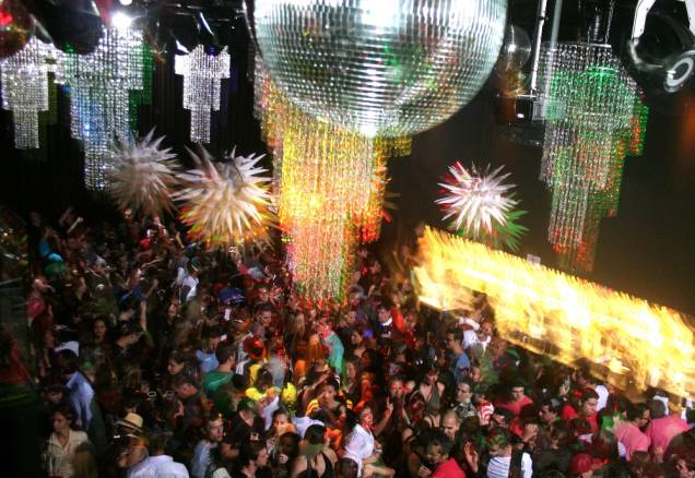Bubu Lounge Disco: presença durante a semana na Parada Gay