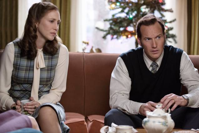 Invocação do Mal 2: os médiuns Lorraine e Ed Warren, interpretados por Vera Farmiga e Patrick Wilson Invocação do Mal 2: os médiuns Lorraine e Ed Warren, interpretados por Vera Farmiga e Patrick Wilson