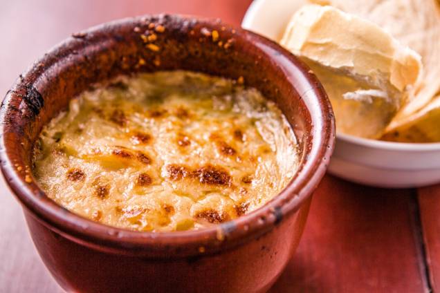 Ceagesp: sedoso creme de cebola e pão gratinado rouba as atenções