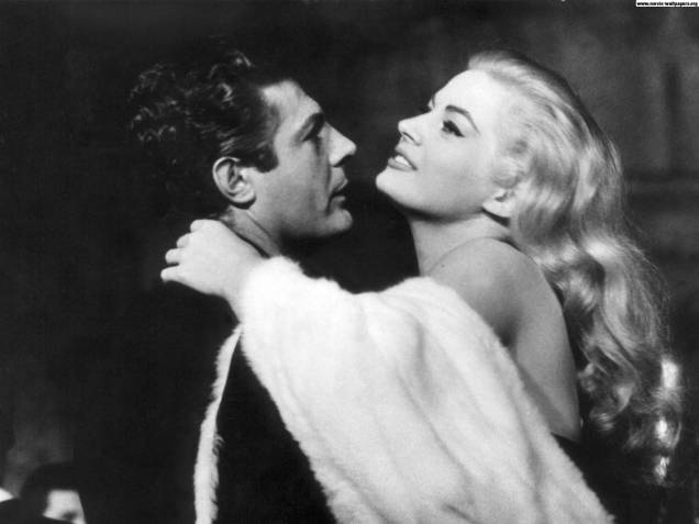 A Doce Vida: Marcello Mastroianni e Anita Ekberg em cena no clássico de Fellini