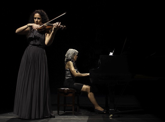 violinista Tânia Camargo Guarnieri e a pianista Araceli Chacon