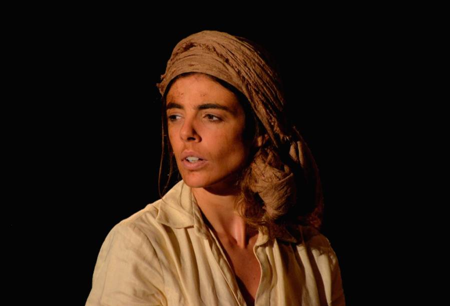 O monólogo é protagonizado por Natalia Gonsales