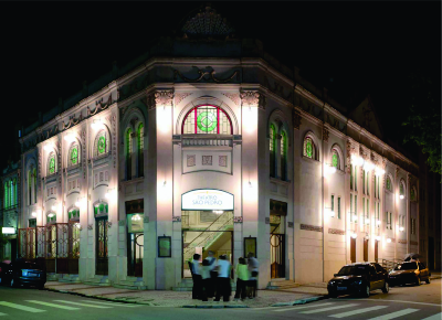 Fachada do Theatro São Pedro