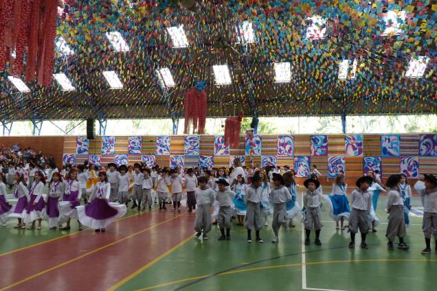 Festa Junina no Colégio Santa Maria recebe até nove mil pessoas