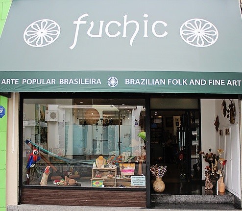 Fuchic Fuchic
