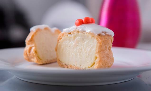 A bomba de creme tem o mesmo preço das outras A bomba de creme tem o mesmo preço das outras