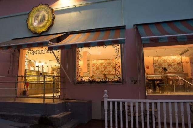 Casa especializada em bolos, cupcakes e cheesecakes Casa especializada em bolos, cupcakes e cheesecakes