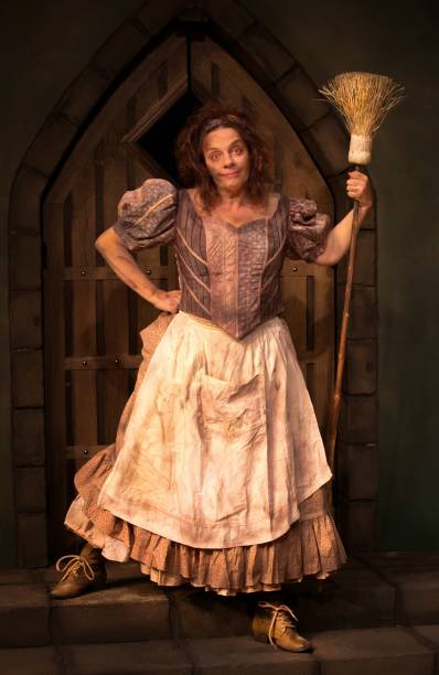 Rosi Campos, em cena de Hamlet ao Molho Picante
