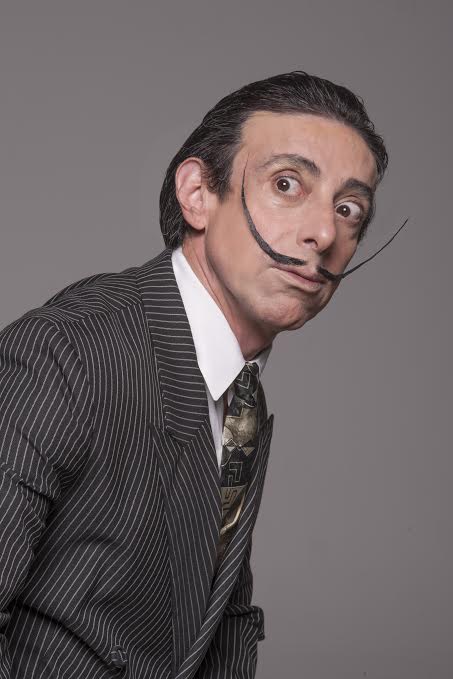 Cassio Scapin interpreta Salvador Dalí na comédia Histeria