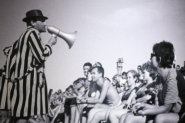 O polonês em performance de 1967: um maestro no mar