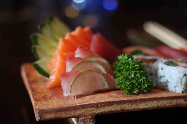 	Sashimi de salmão, atum e st. peter do Hakken 