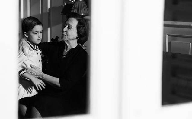 Infância: a atriz Fernanda Montenegro no papel de Dona Mocinha